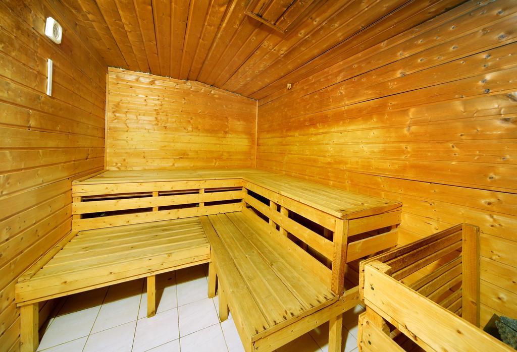 Palace Club Špindlerŭv Mlýn Kültér fotó