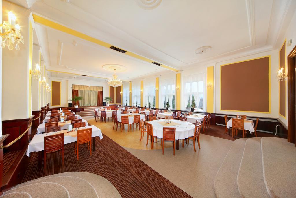 Palace Club Špindlerŭv Mlýn Kültér fotó