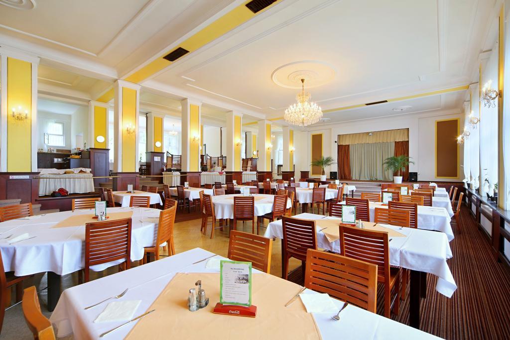 Palace Club Špindlerŭv Mlýn Kültér fotó